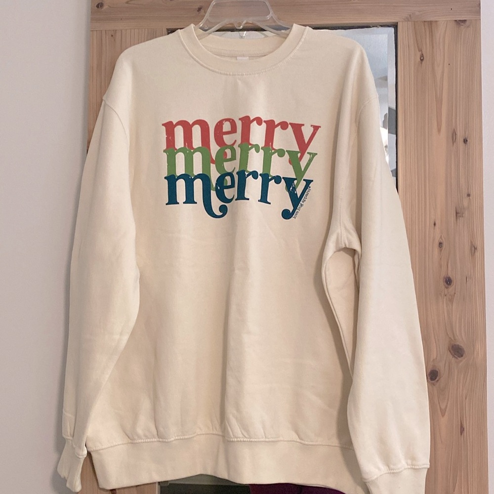 Merry Christmas sweatshirt size XL, never worn